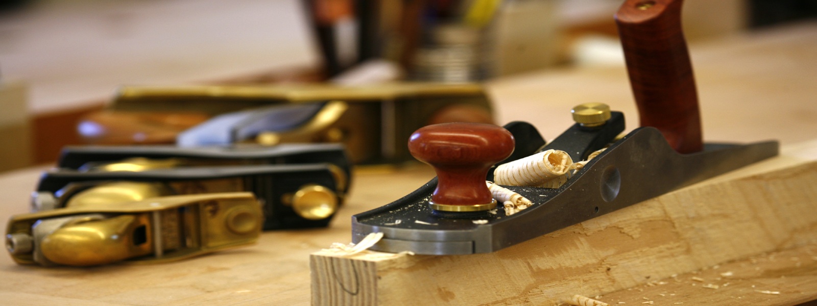 woodart.am-փայտից-հուշանվերներ-զարդեր-և-տան-հեղինակային-իրեր