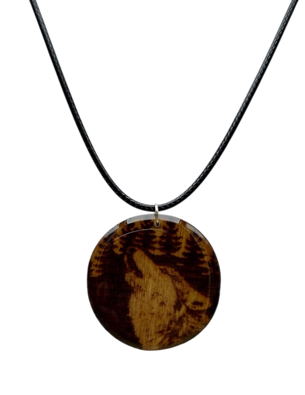 woodart-գեղեցիկ-նվերներ-գայլ-կախազարդ