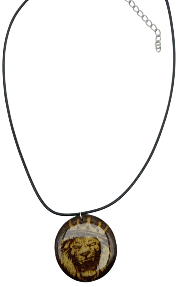 aryuc-arqa-woodart.am-woodart-առյուծ-արքա-nver-հուշանվեր